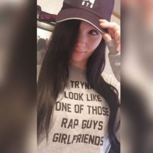 Meet your Posher, Haley